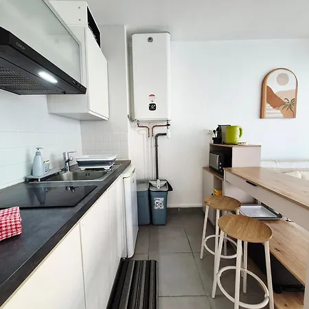 Apartmán Face - A 50m - Parking - 4 Pers Le Barcarès