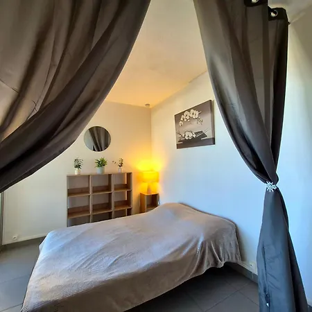 Apartmán Face - A 50m - Parking - 4 Pers *