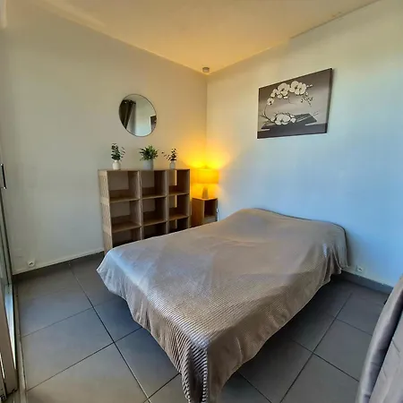 Apartmán Face - A 50m - Parking - 4 Pers *